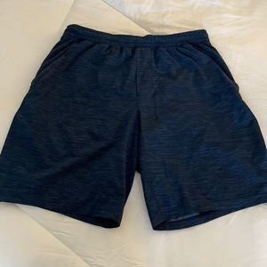 LULULEMON MENS SHORT